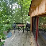 ベッド・アンド・ブレックファスト Baumhaus Beletage