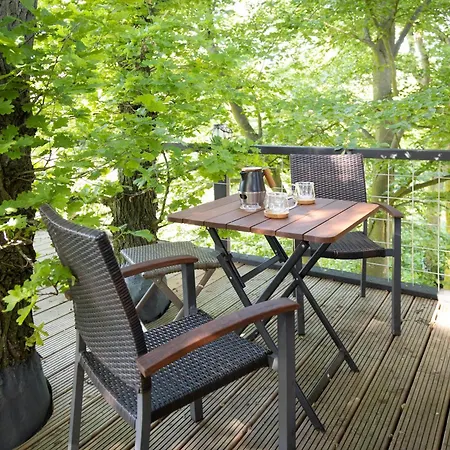 Baumhaus Beletage * Bockhop