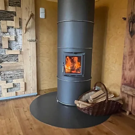 Bed & Breakfast Baumhaus Beletage *