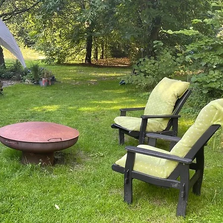 Bed & Breakfast Baumhaus Beletage Bockhop